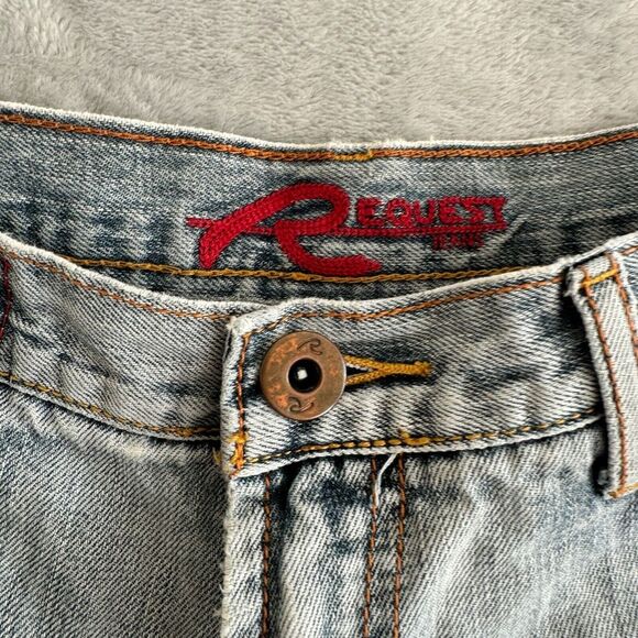 Request Jeans Shorts Mens 36 Blue Cutoff Frayed Distressed 5 Pocket Y2K - Picture 2 of 10